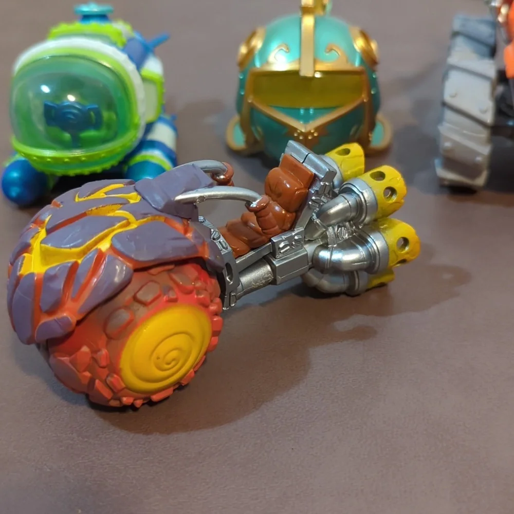 Skylanders Superchargers Swap Force Wah Buckler Blast Zone Reef Ripper Thump